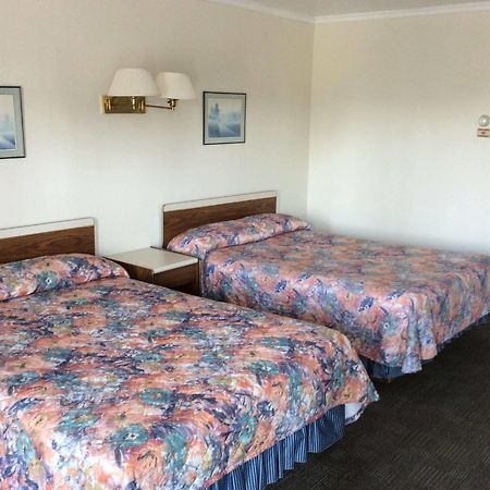 Embassy Motel Kingston Extérieur photo